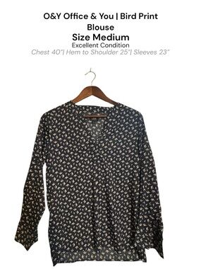 O&Y Office & You Navy Bird Print Blouse Size Medium V-Neck Lightweight